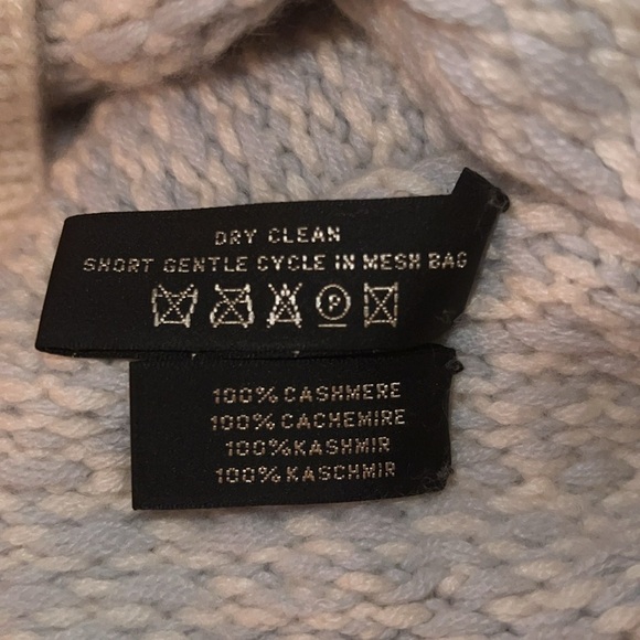 Ralph Lauren Women’s Black Label 100% Cashmere Blue Cream Turtleneck Sweater M - Picture 9 of 16